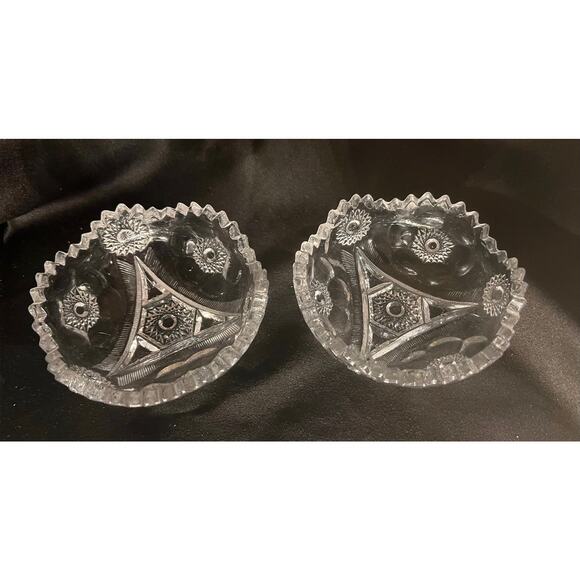 Vintage EAPG Set of 2 Berry Bowls - Picture 5 of 12